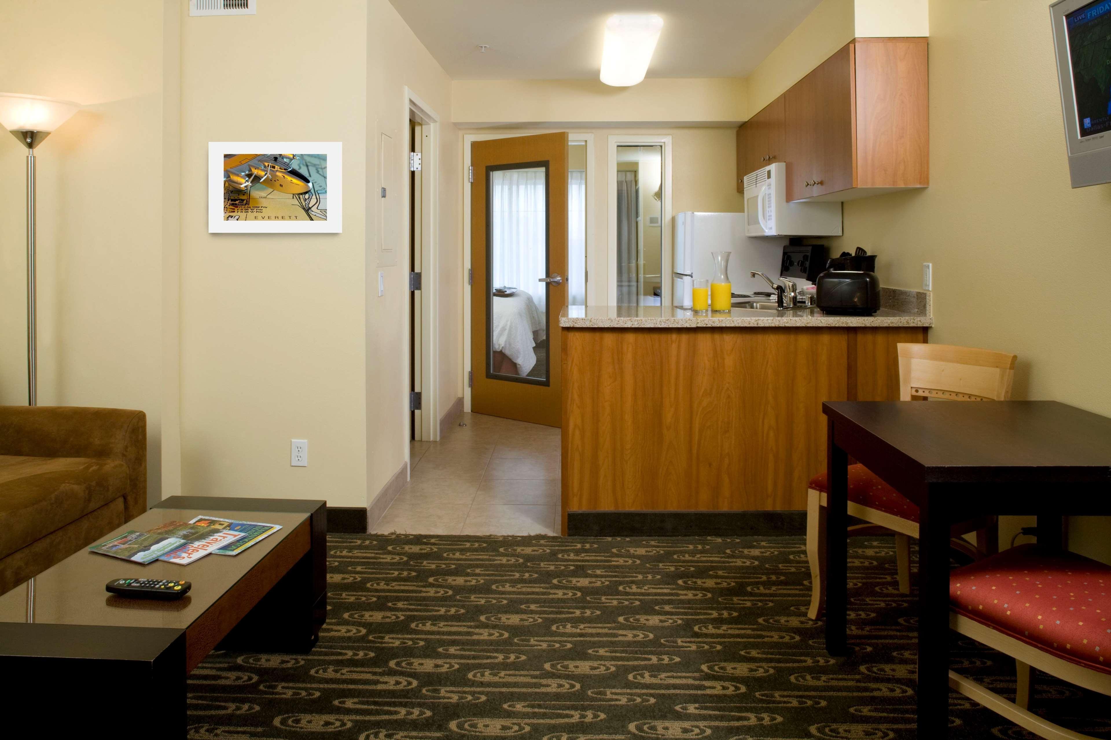 Executive Residency By Best Western Navigator Inn & Suites Everett Exterior foto
